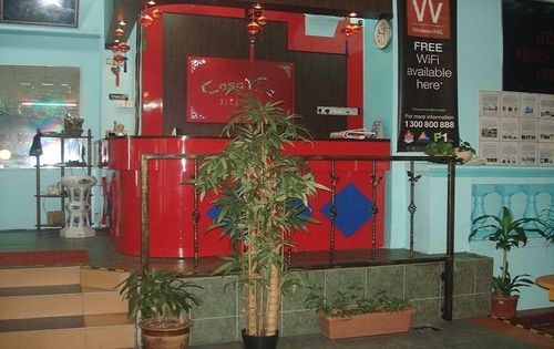 קואלה לומפור Casavilla Travellers Lodge מראה חיצוני תמונה